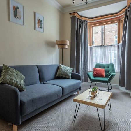 Milton Stays - Cosy 2 Bed House, 15 Min Walk To York City Center, For Up To 6 - With Period Features, Fireplace, Superfast Wi-Fi, Private Garden, Free On Street Parking Екстериор снимка