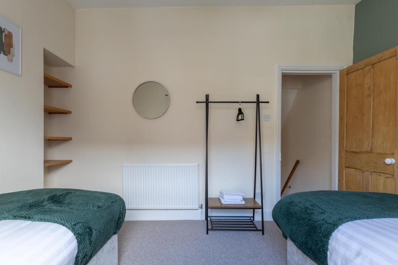 Milton Stays - Cosy 2 Bed House, 15 Min Walk To York City Center, For Up To 6 - With Period Features, Fireplace, Superfast Wi-Fi, Private Garden, Free On Street Parking Екстериор снимка