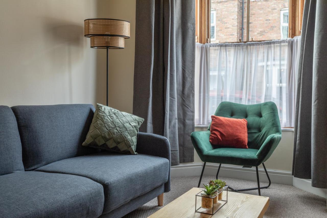 Milton Stays - Cosy 2 Bed House, 15 Min Walk To York City Center, For Up To 6 - With Period Features, Fireplace, Superfast Wi-Fi, Private Garden, Free On Street Parking Екстериор снимка