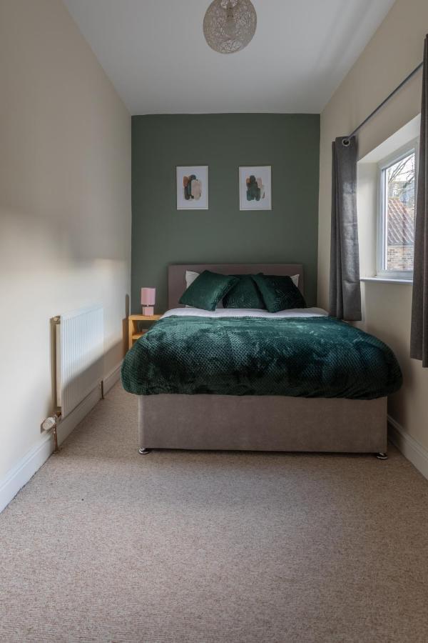 Milton Stays - Cosy 2 Bed House, 15 Min Walk To York City Center, For Up To 6 - With Period Features, Fireplace, Superfast Wi-Fi, Private Garden, Free On Street Parking Екстериор снимка